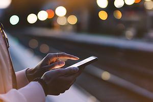 Should Your Business Consier Investing in an App-Thumb.jpg