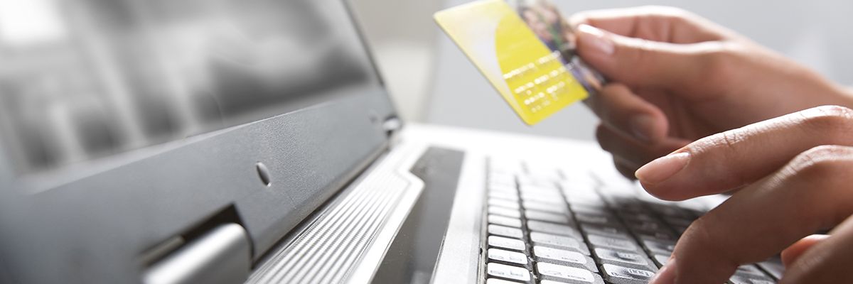 5 Features Every E-Commerce Website Needs to Increase Sales-Featured.jpg