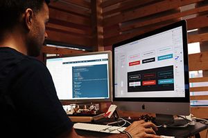 Why You Should Design Your Own Website-Thumb.jpg