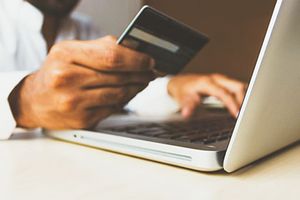 How to Design a Better E-Commerce Website-Thumb.jpg