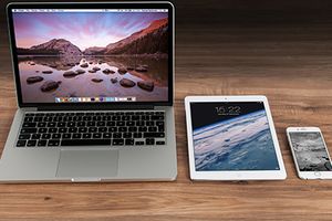 Thumb Mobile Specific Website or Responsive Website_.jpg