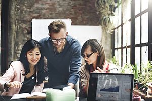 A Small Business Guide to Website Analytics_ Tracking and Improving Performance-Thumb.jpg