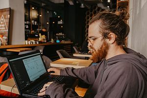 Tips for Moving Your Classes Online Thumb.jpg