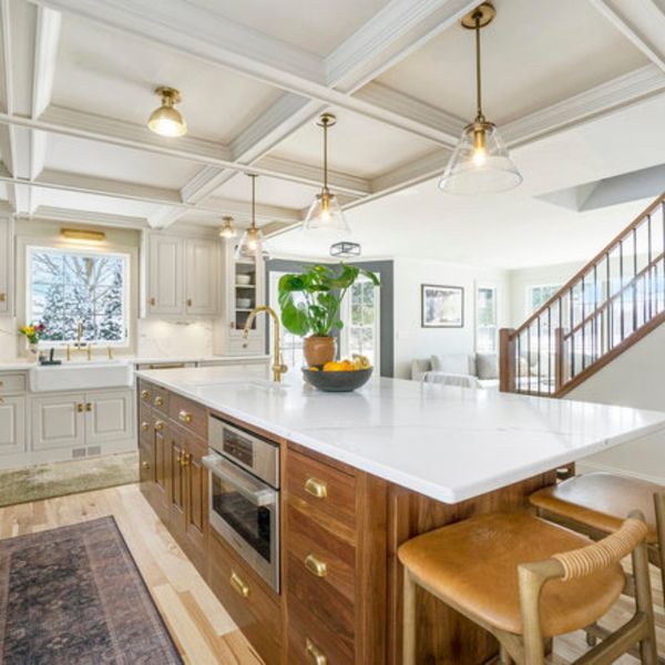 Benefits of Handcrafted Cabinets - Image 2.jpg