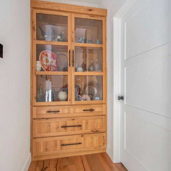 Glass Cabinets - SEO Opt - New Image 1.jpg