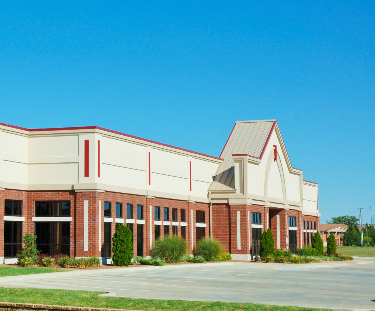 Commercial Gutter Services - 5050 2.png