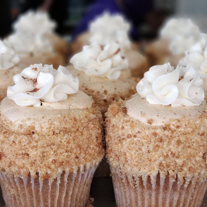 image of pumpkin spice cupcakes