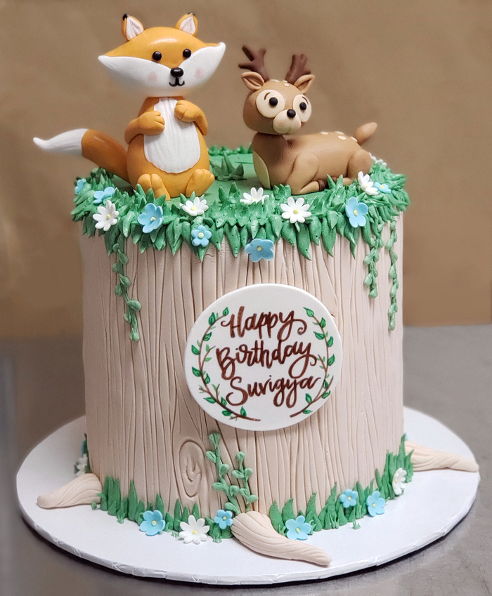 Detailed Fox&Deer Cake.jpg