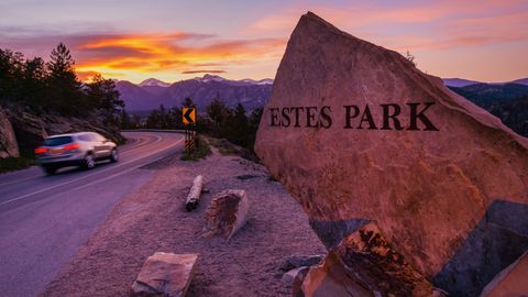 Estes Park sign. 