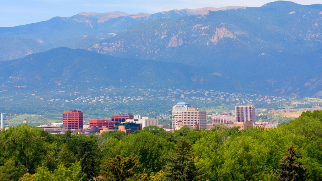 M28555 - Blog - What To Know Before You Move Into a Luxury Apartment Near Firestone Colorado.png