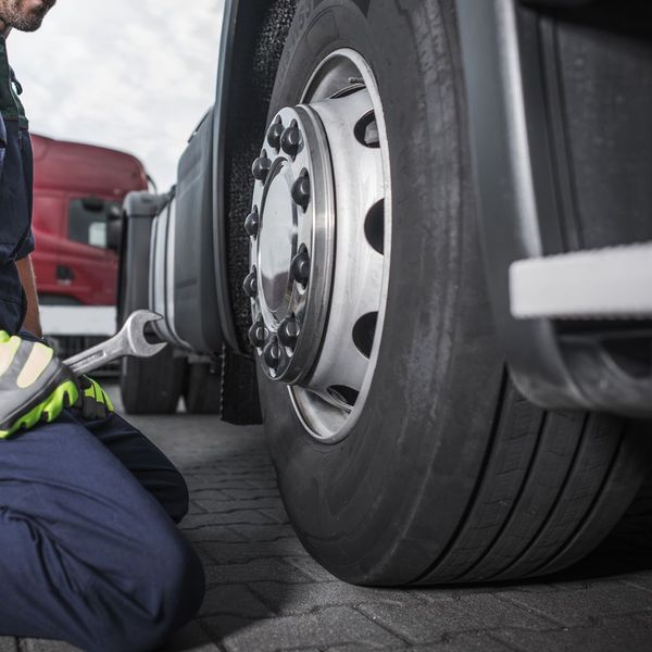 Comprehensive Guide to Mobile Tire Repair Services in Greenville, SC 3.jpg