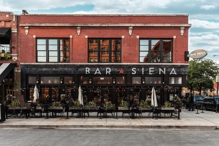 Bar Siena West Loop Exterior.jpg