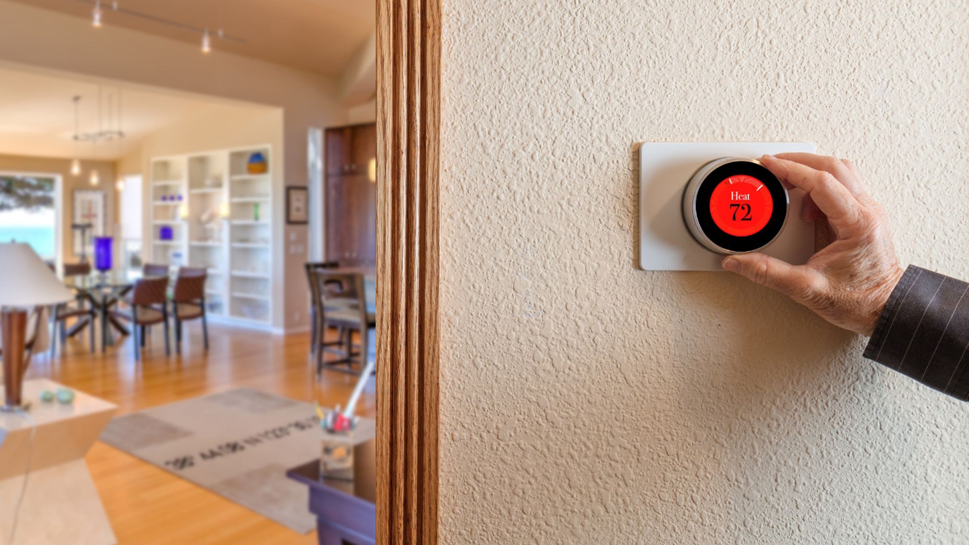 image of a smart thermostat