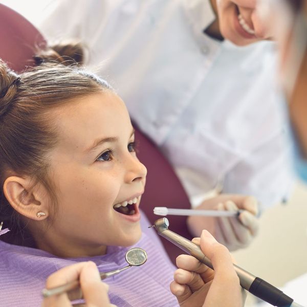 happy kid at the dentist 