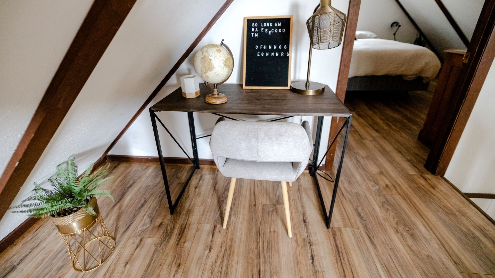 Floor Cleaning - Hero.jpg