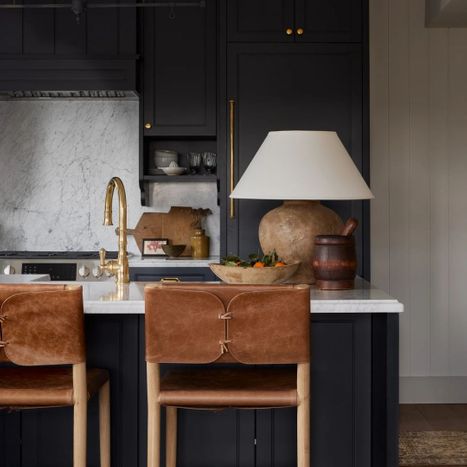 2 Unique Ways to Use Table Lamps.jpg