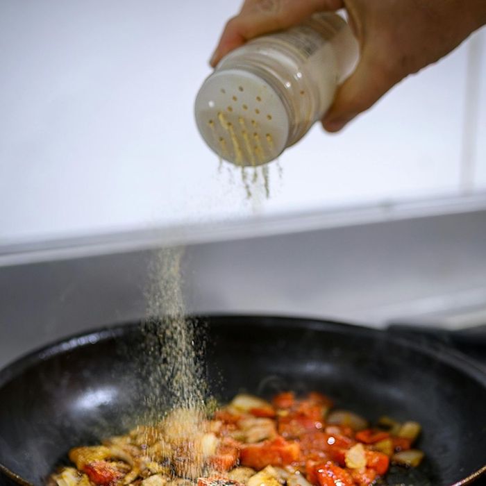 seasoning food