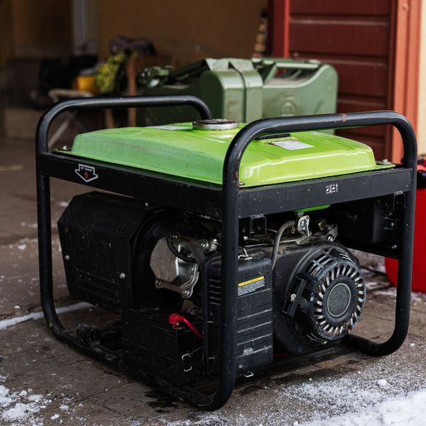 Key Factors to Consider When Selecting a Generator for Your Home - Image 2.jpg