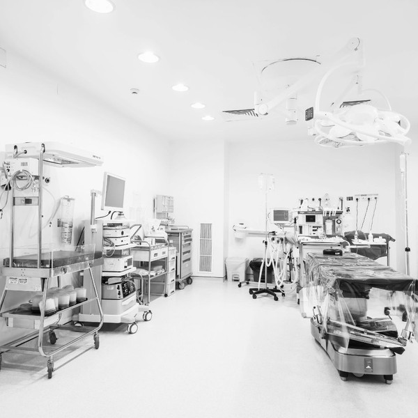 state-of-the-art operating room remains brightly lit and fully operational, ensuring surgical procedures are safe and sterile, powered by a commercial backup generator