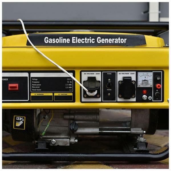 up close generator