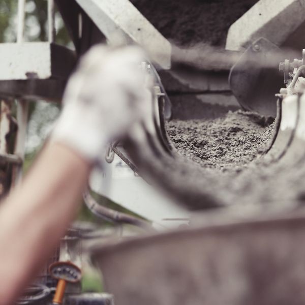 The Benefits of Hiring Local Concrete Contractors in San Fernando Valley - Image 4.jpg