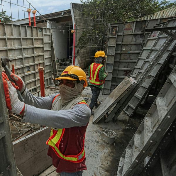 The Benefits of Hiring Local Concrete Contractors in San Fernando Valley - Image 1.jpg