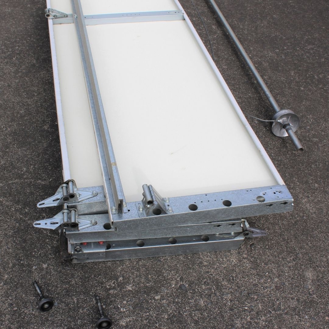 Why Leave Garage Door Repair to the Professionals (2).jpg