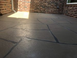 MC-system-waterproof-decking-flagstone-pattern-integral-color-28-series-heat-reflective-scaled.jpeg