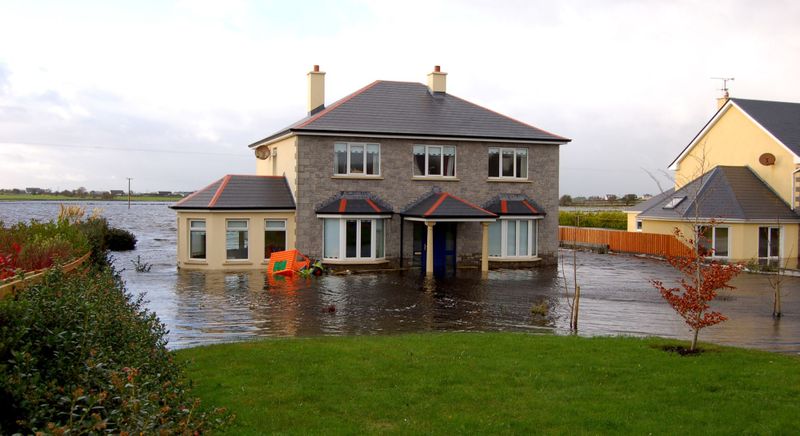 Blog - Why GPS is Your Top Choice for Emergency Water Damage Restoration.jpg