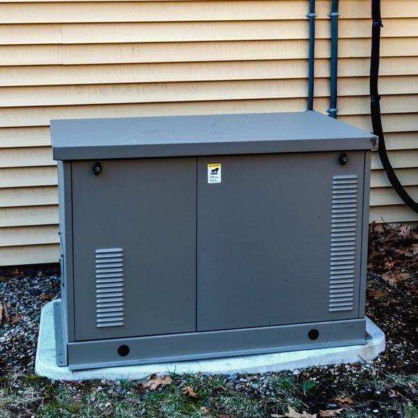 Understanding the Benefits of Residential Generators for Homeowners1.jpg