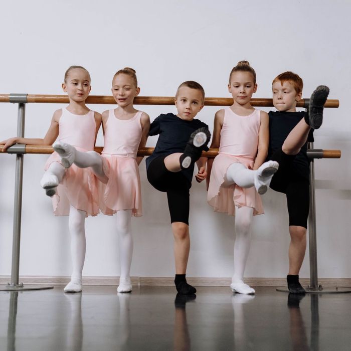 5 Therapeutic Benefits of Ballet Dance Lessons 7.jpg