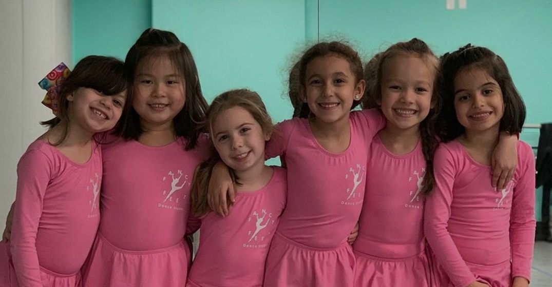 girls with pink dance outfits on girls with pink dance outfits on