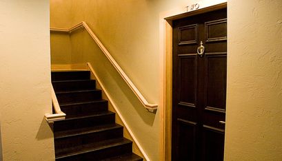 4-909-Stairwell-5ef4dc5d1809f-1381x790.jpg