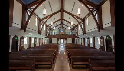 09-St-Thomas-Moore-32520-017-60ef591c7fb5f-1381x788.jpg