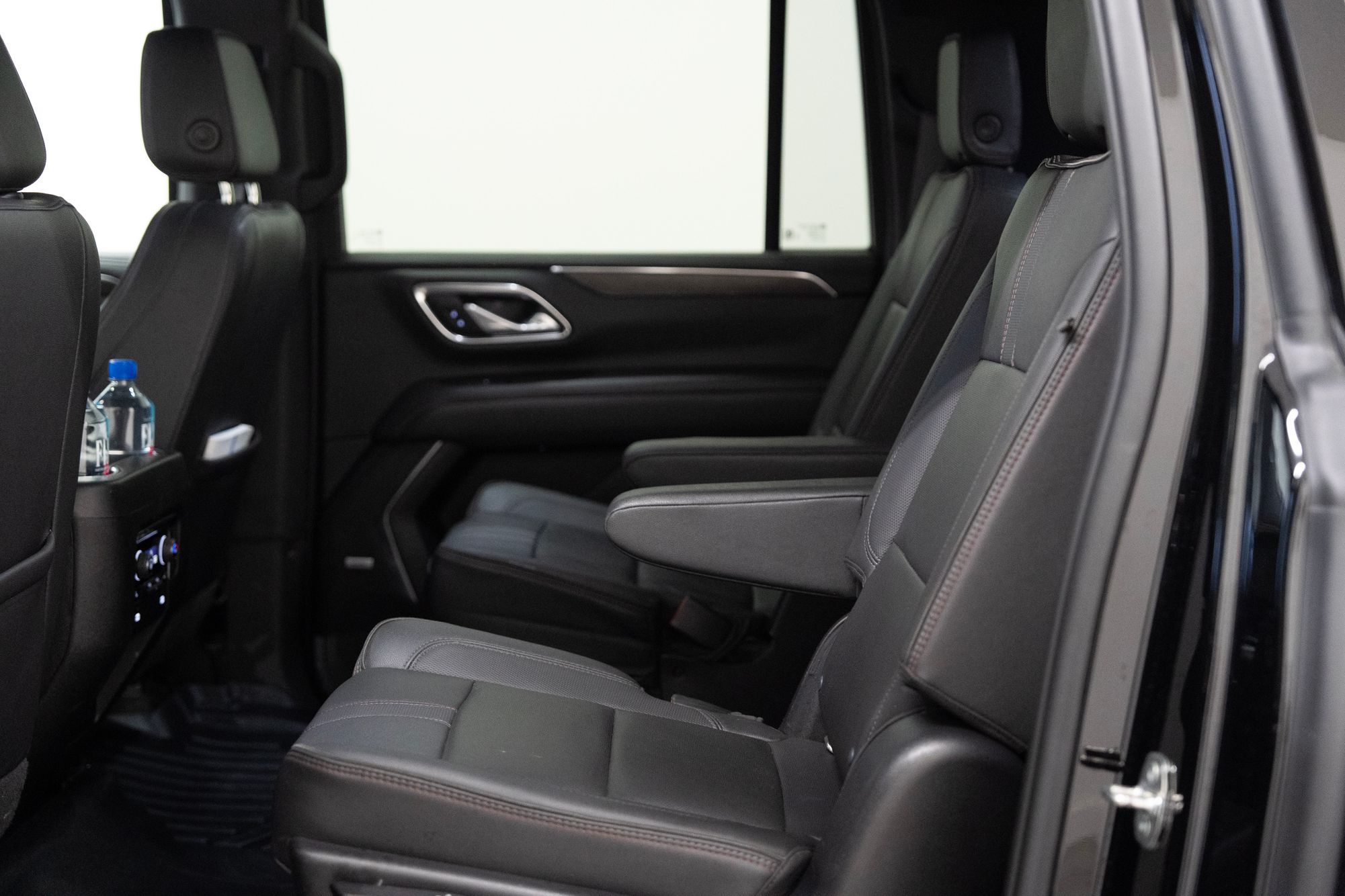 Luxery Limo Service.jpg