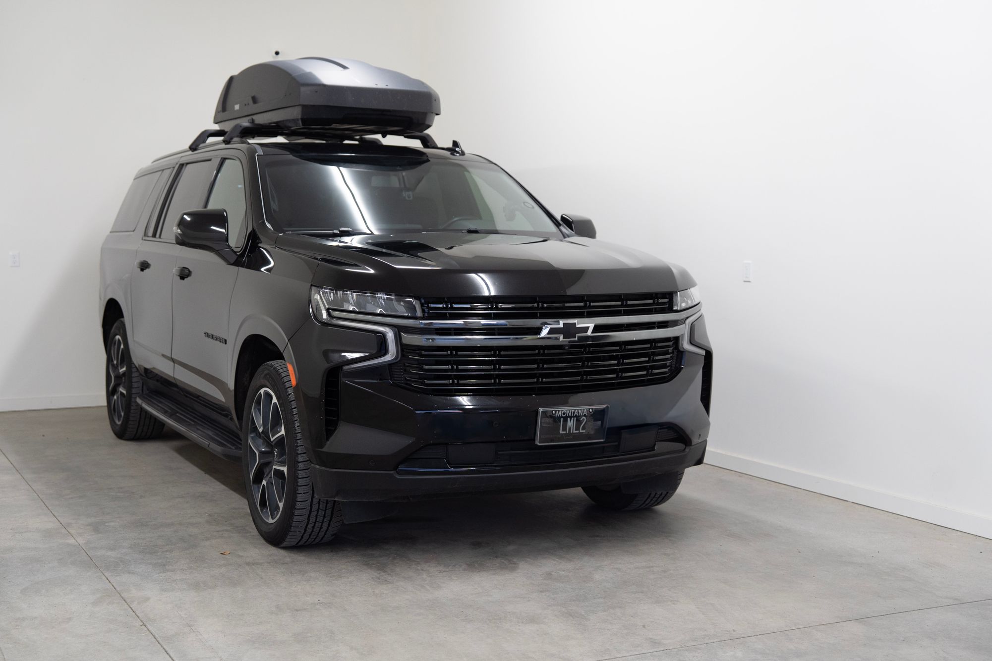 Full Size Limo SUV.jpg