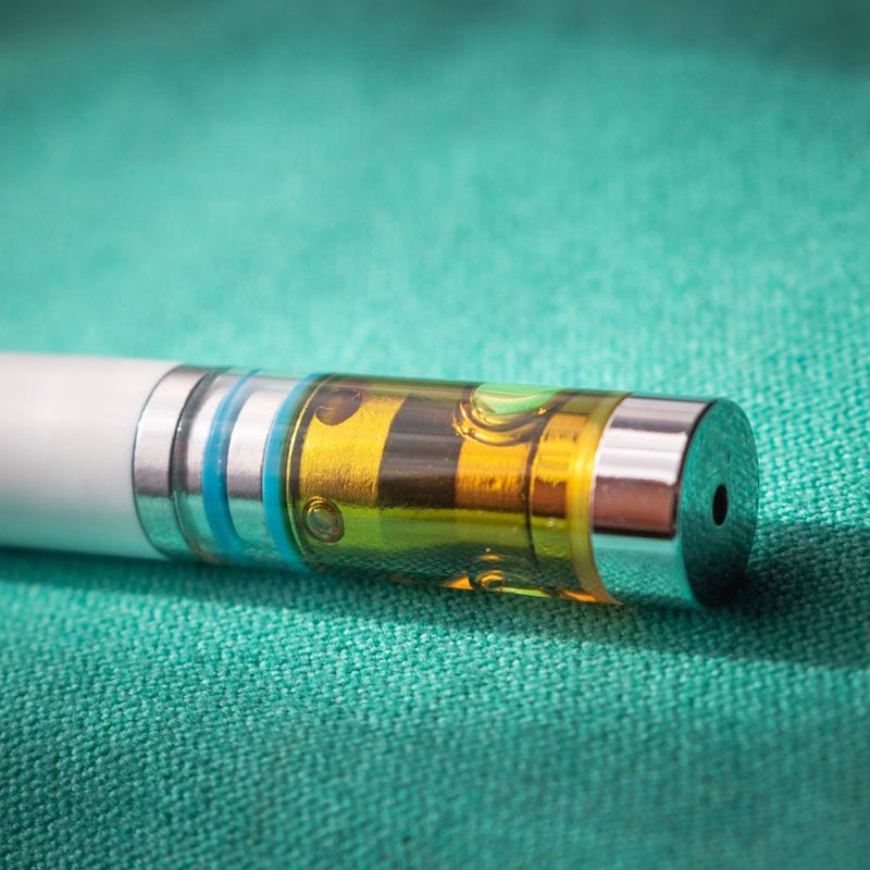 elf bar vape uk Brand New Disposable Vape Not Working? 8 Common Reasons and Fixes main image 1