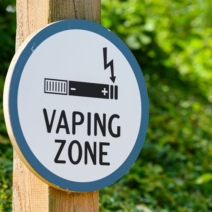 sign for vaping zone