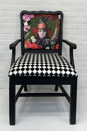 JohnnyD-Chair-Front.jpg