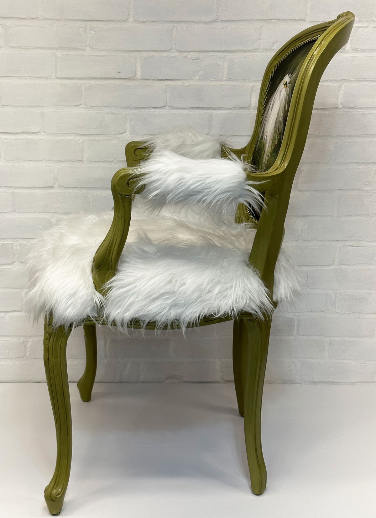 green-chair-side-2.jpg