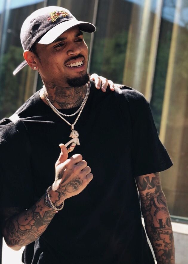 chris brown.jpg