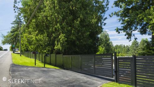Beautiful-aluminum-screen-fence-and-gate-1030x586.jpg