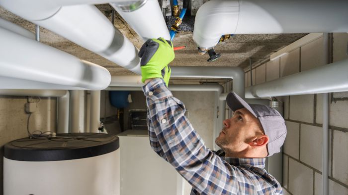 What to Look for in a Professional Plumber - Header.jpg