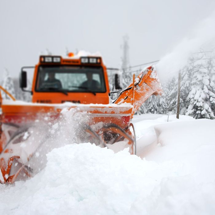 4 Winterizing Your Home_ Snow Removal Tips and Tricks.jpg