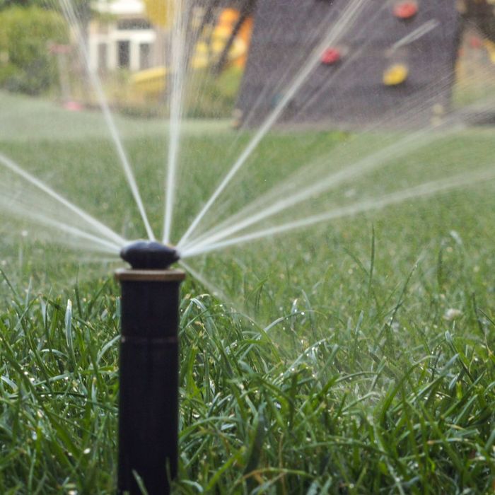 lawn sprinkler lawn sprinkler