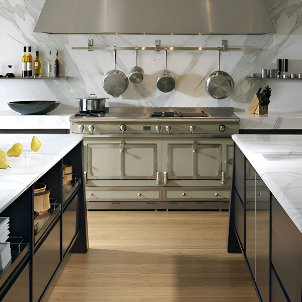 1 Designing Your Dream Kitchen with Stunning Quartz Elements.jpg