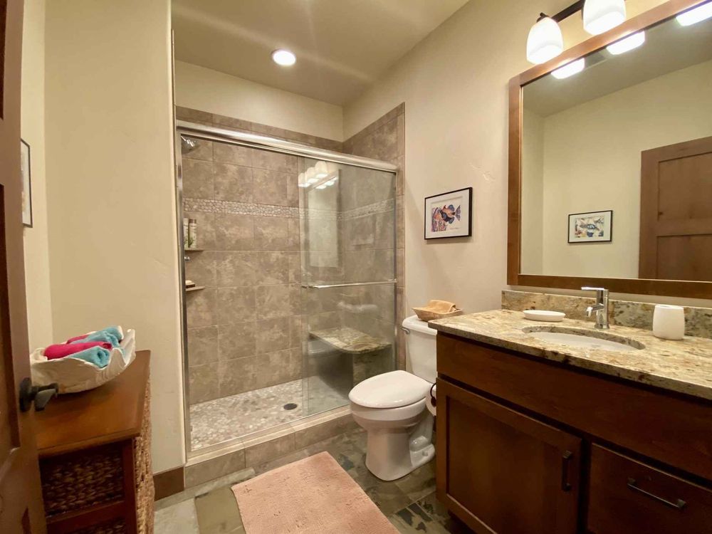 Bathroom 4.jpg