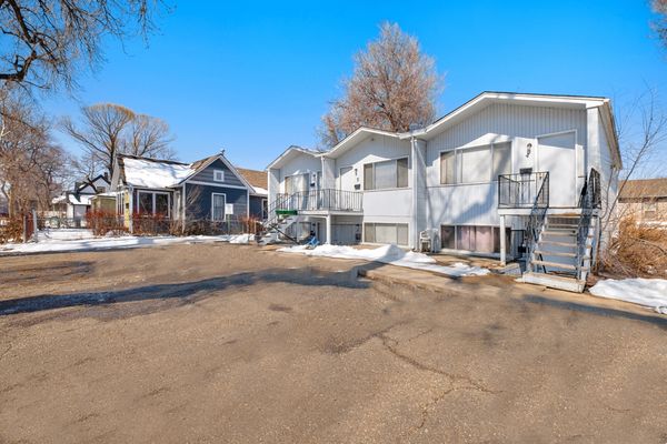 6 4th Ave Exterior.jpg