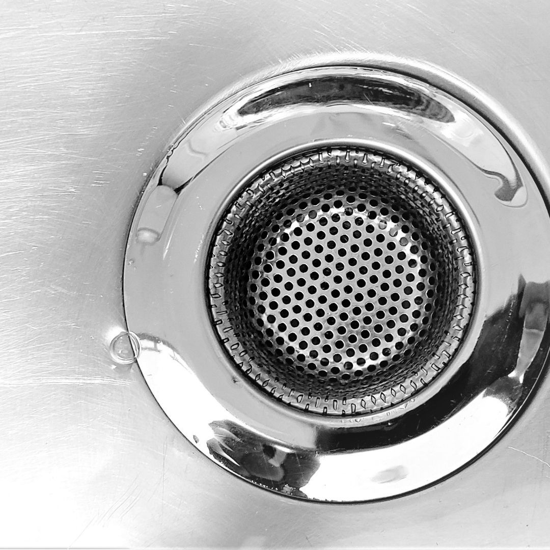 Clean sink drain Clean sink drain