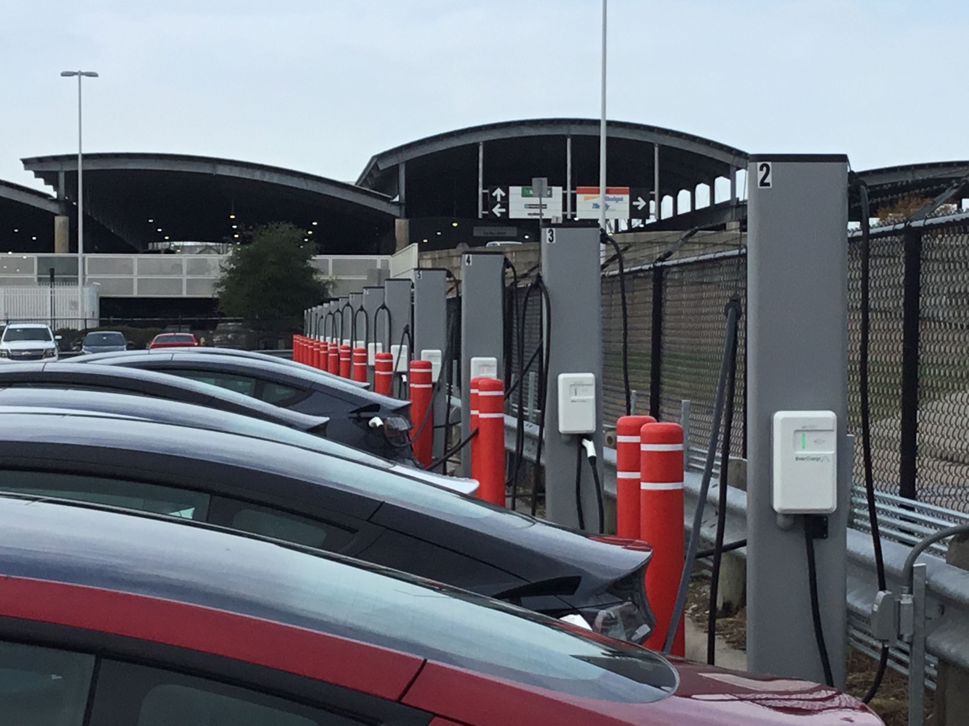 AVIS EV CHARGER (9).JPG